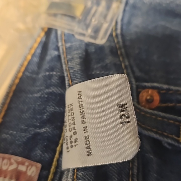 Morgan Factory Levi's Jeans - Picture 5 of 8